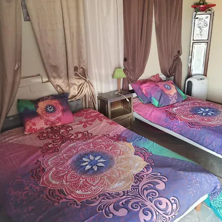 Chante Cristal Bed & Breakfast